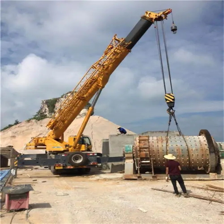 九寨沟吊车的运输费用是否包含在租赁费用中